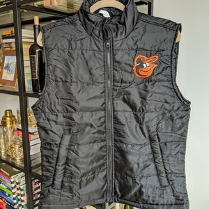 Orioles Black Puffer Vests Unisex in M and XL!!!